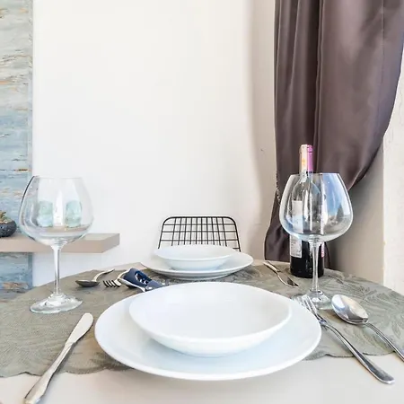 Luminous Seafront With Fascinating Sea View In The Heart Of Daire *